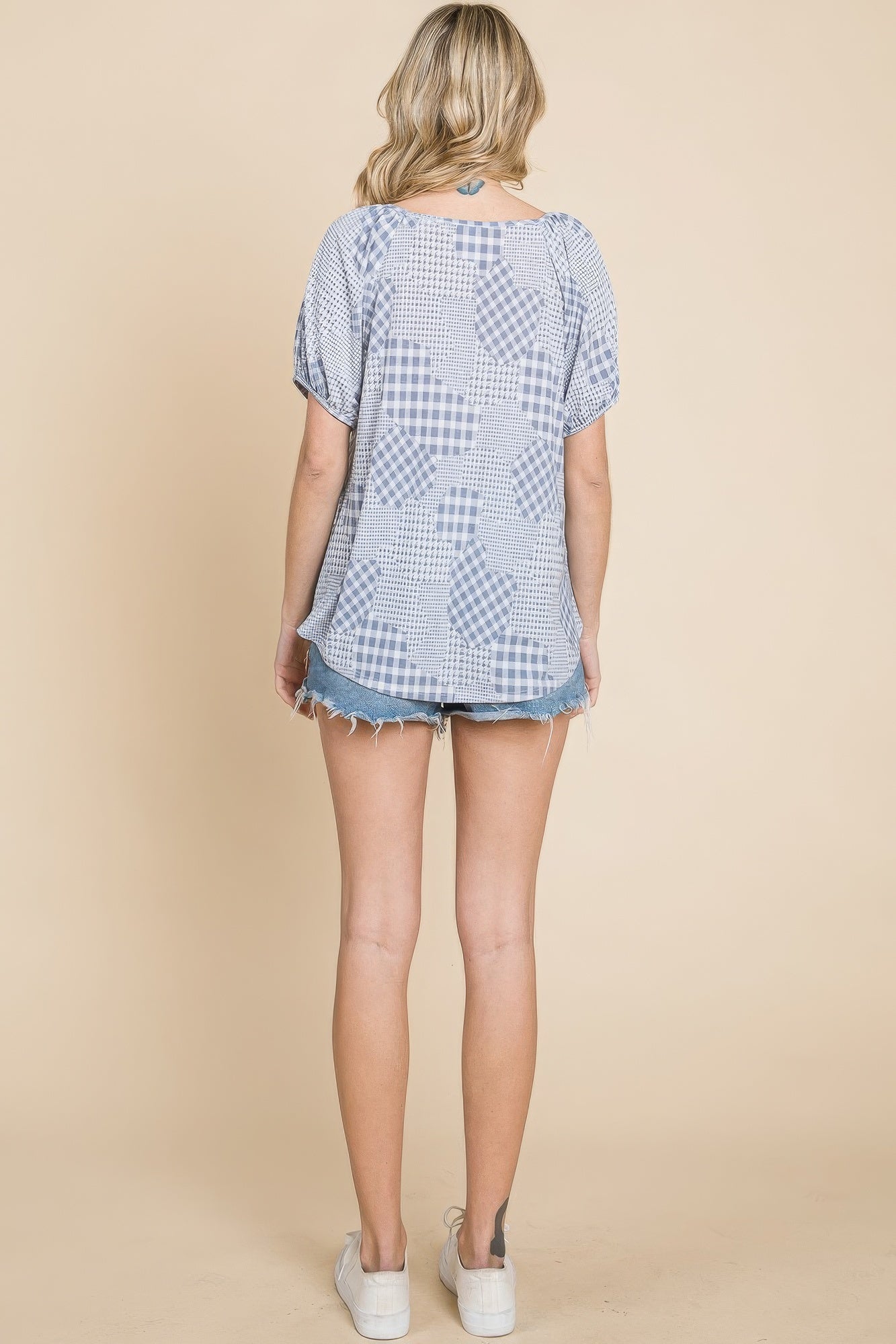 Hounds Tooth And Check Plaid Top — Grey