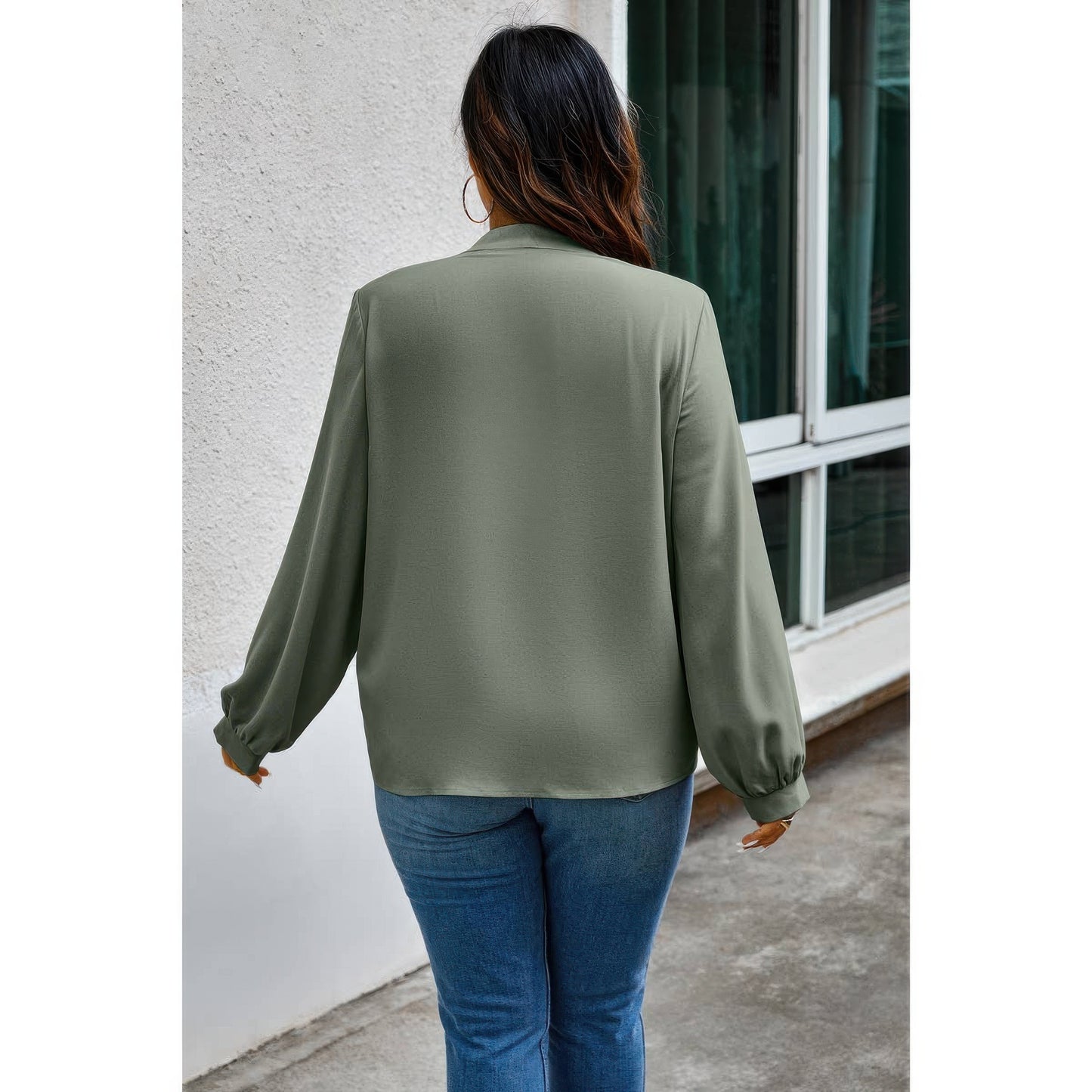 Plus Size Solid Ruched Knot Loose Fit Top