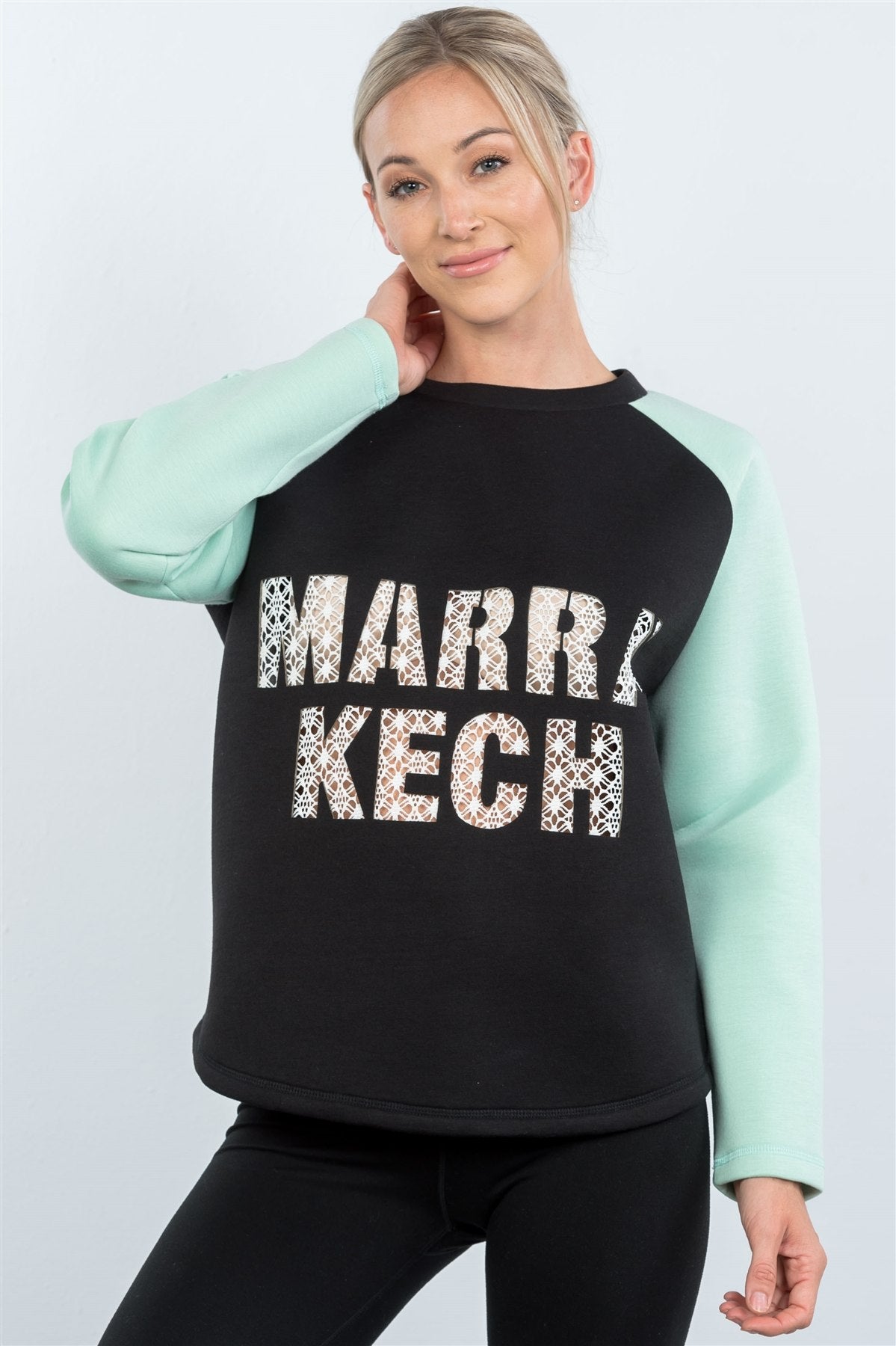 Contrast Sleeve Curved Hem Sweater — Black