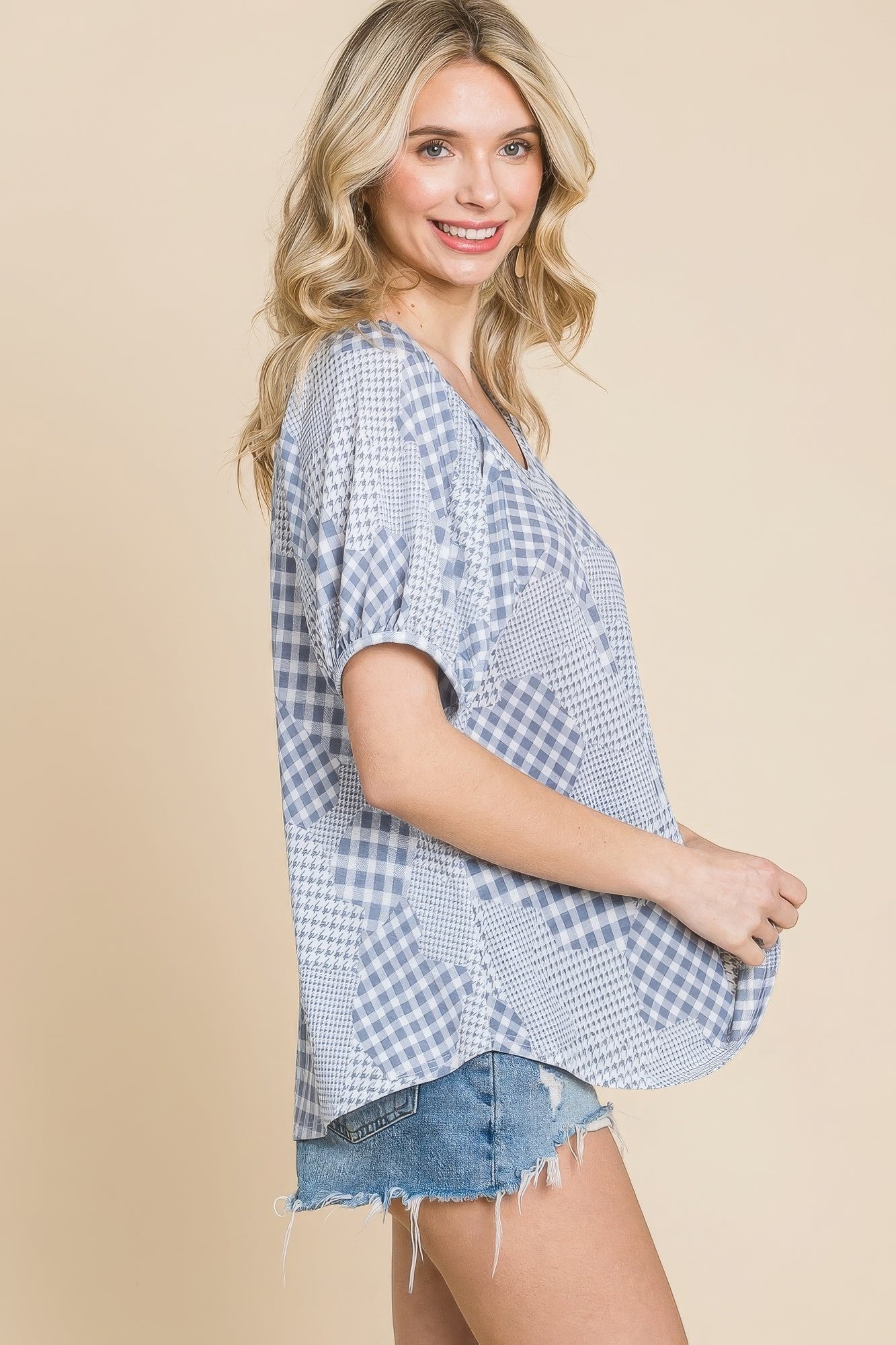 Hounds Tooth And Check Plaid Top — Grey