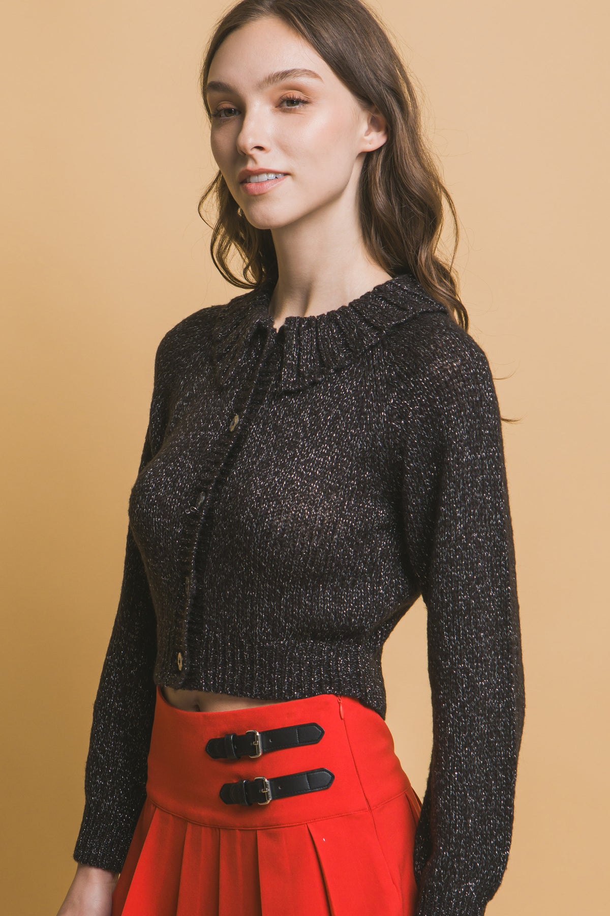 Short collard sweater — Black