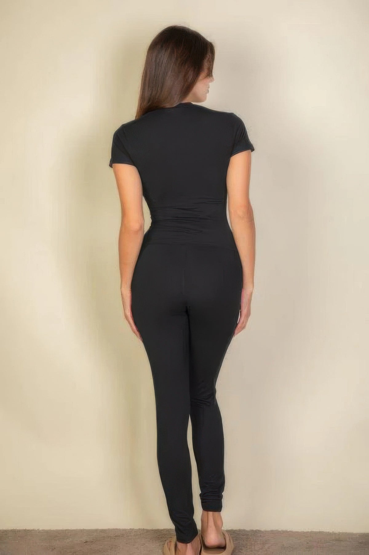 Basic Solid Leggings — Black
