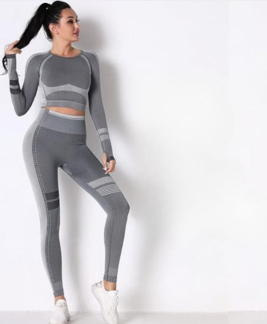 Seamless Long Sleeve Solid Yoga Set — Dark grey