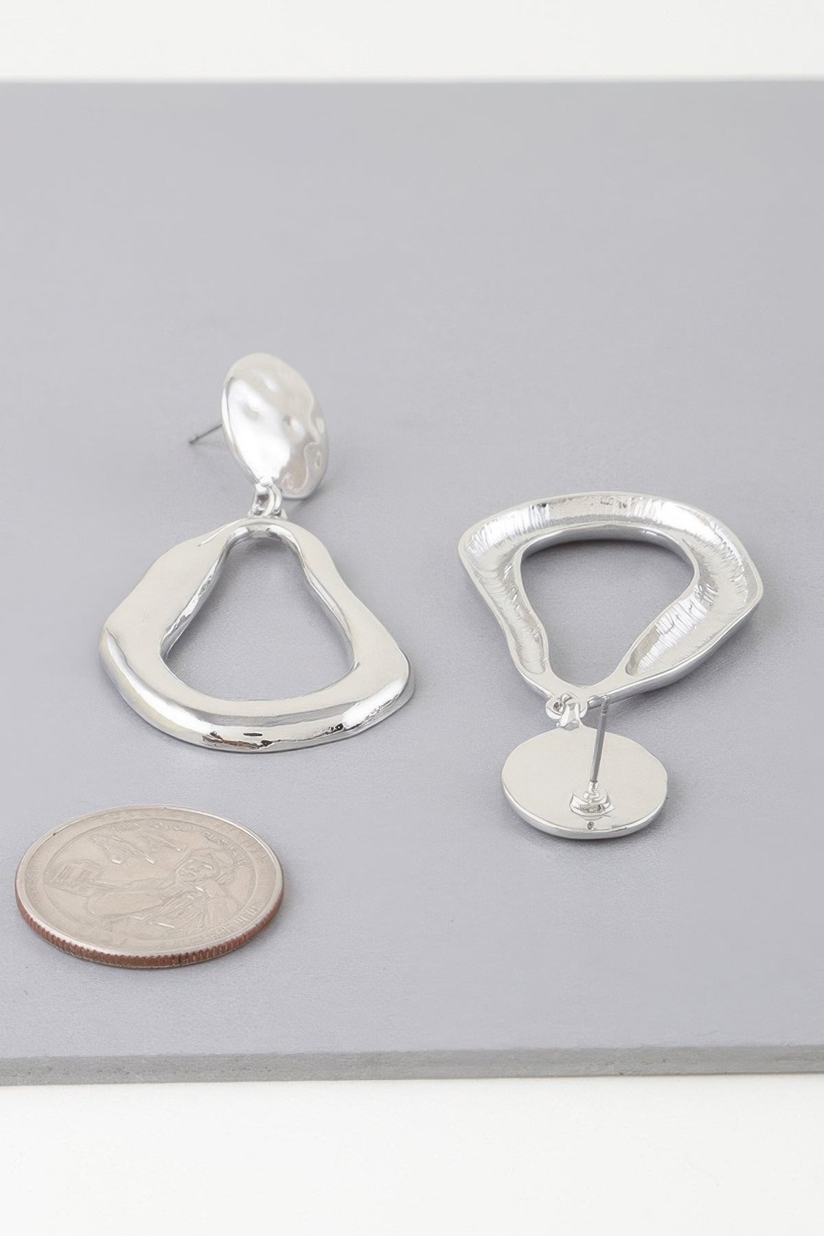 Abstract Shiny Teardrop Earrings