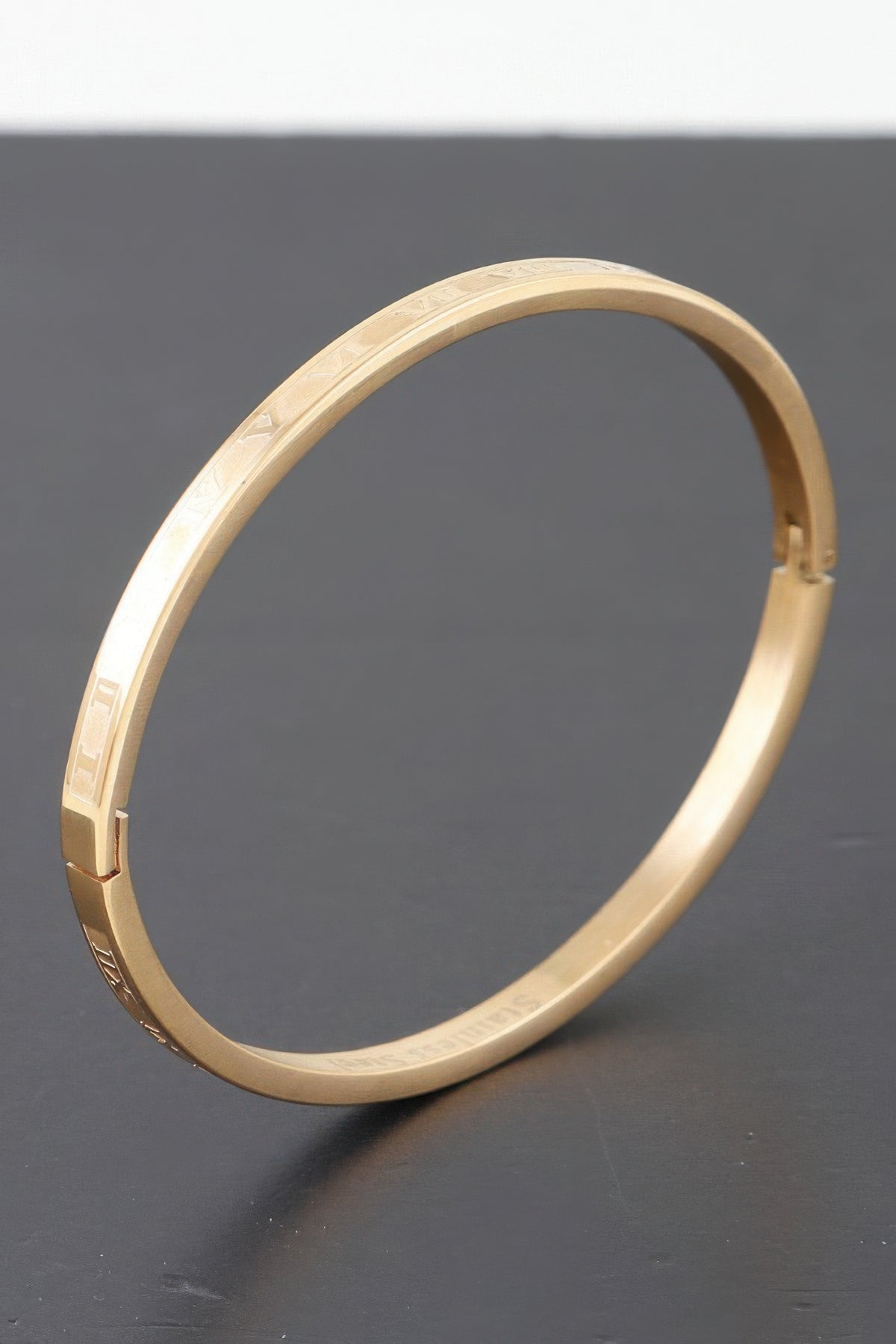 Thin Roman Numeral Bracelet
