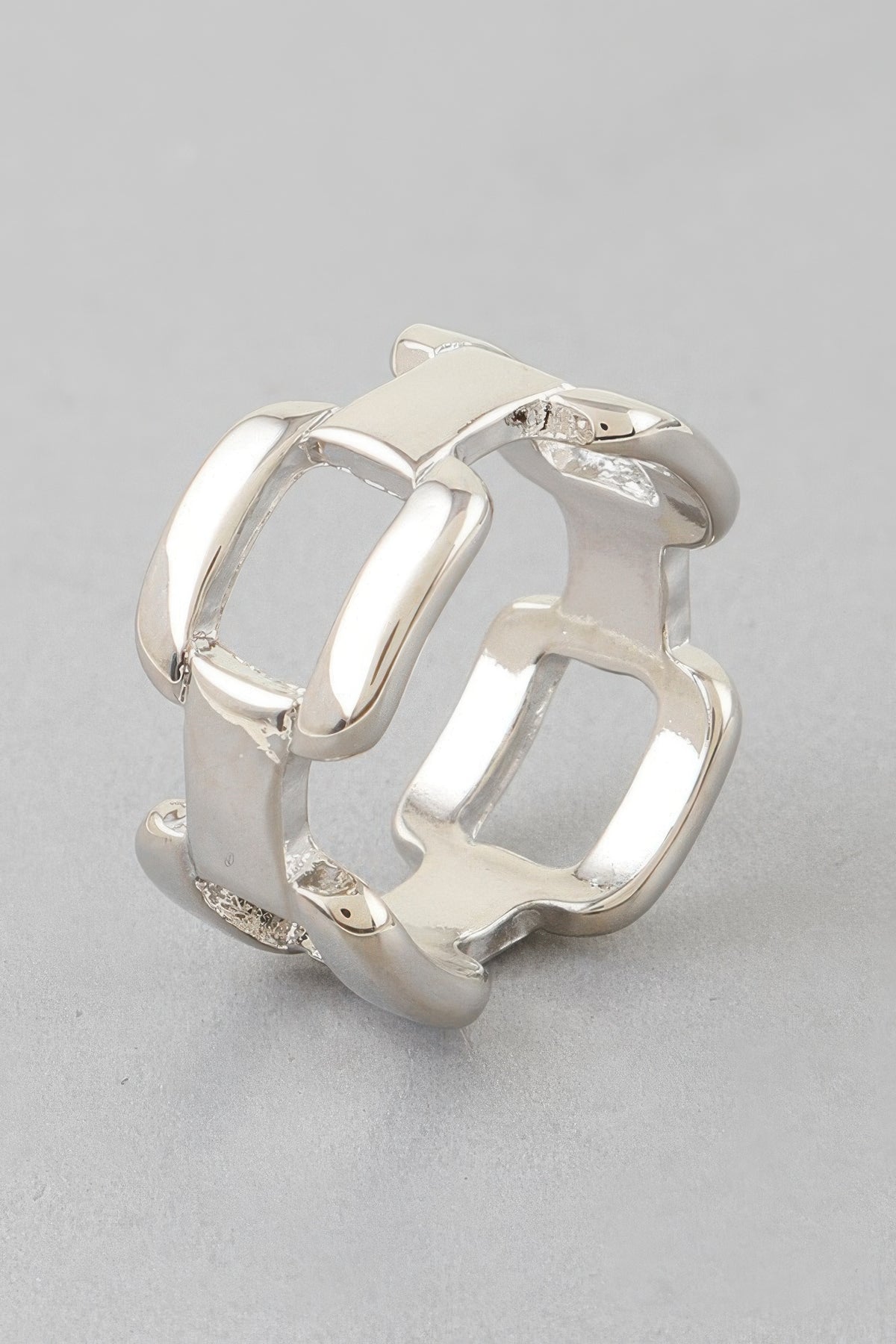 Shiny Link Chain Ring
