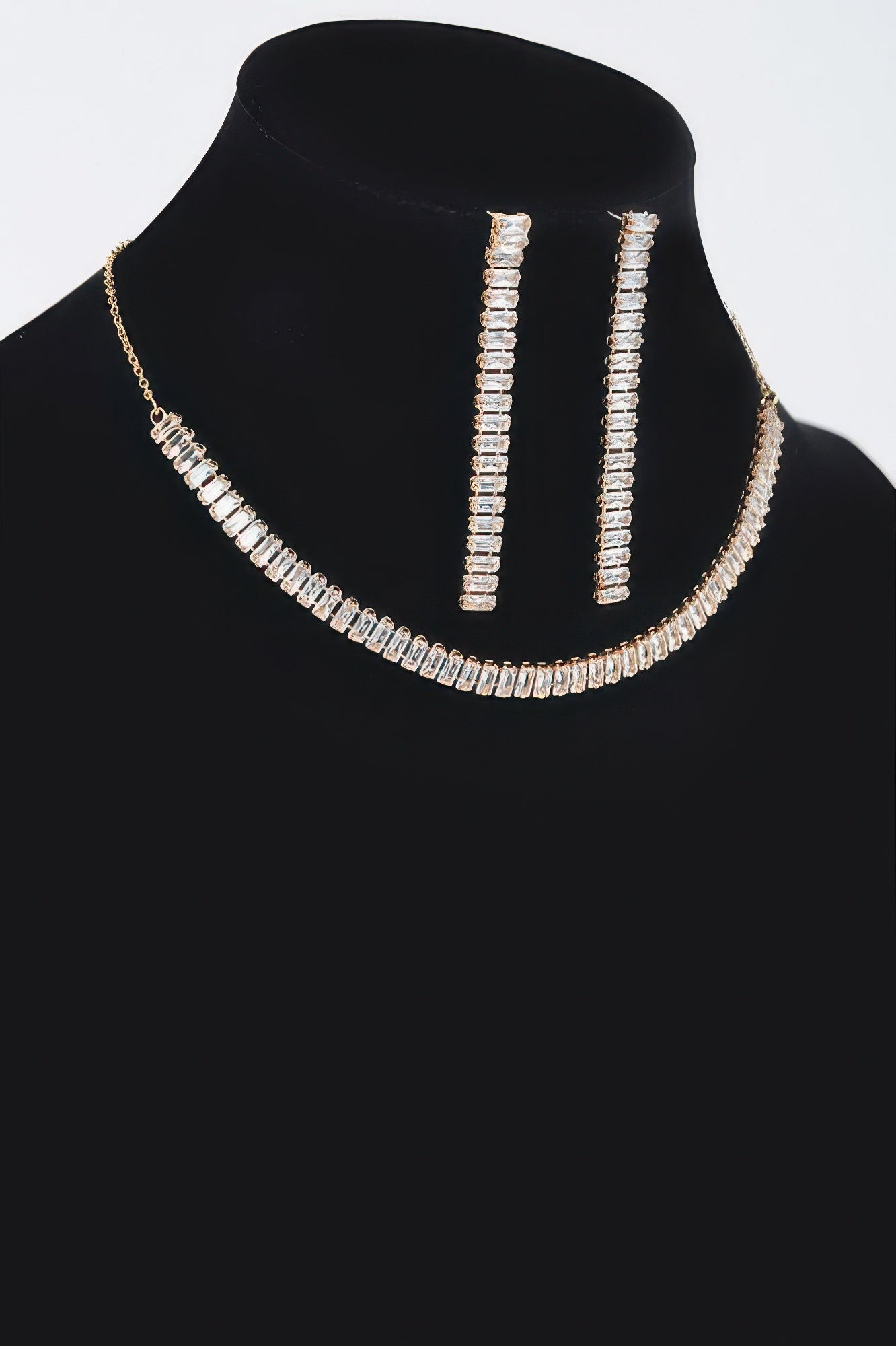 Rhinestone Choker W/earring — Style 2