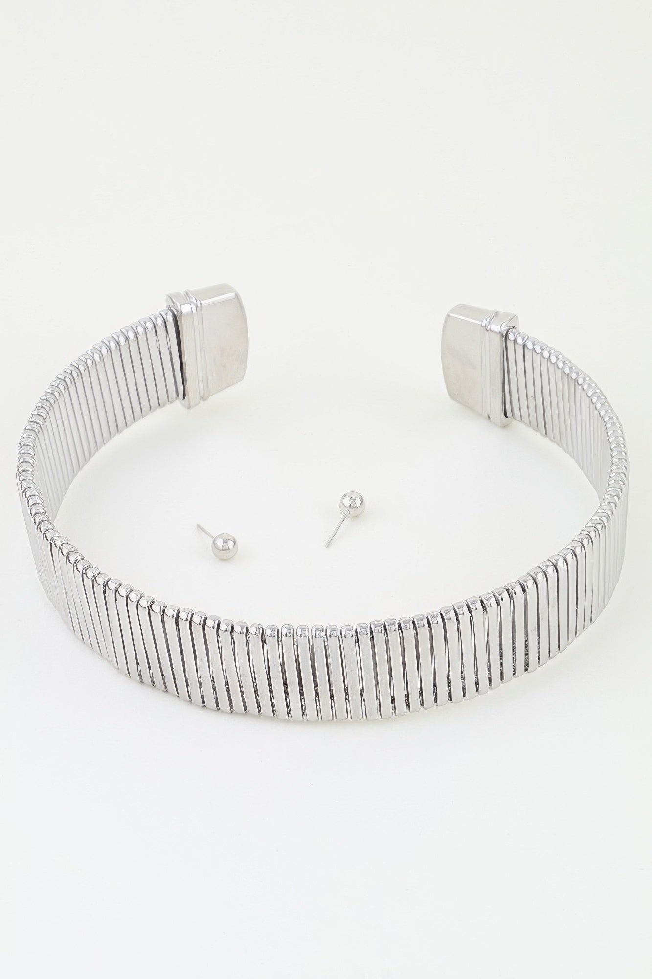Classic Cubic Bar Chain Choker Necklace